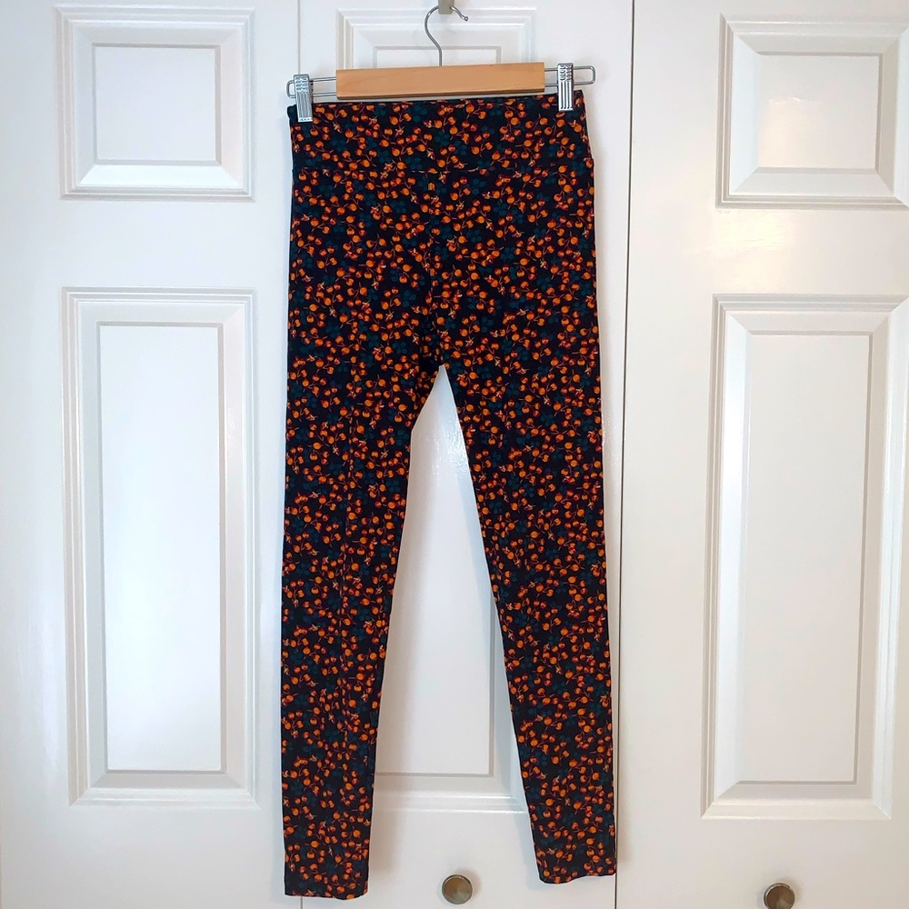 LulaRoe leggings, one size (2-10)